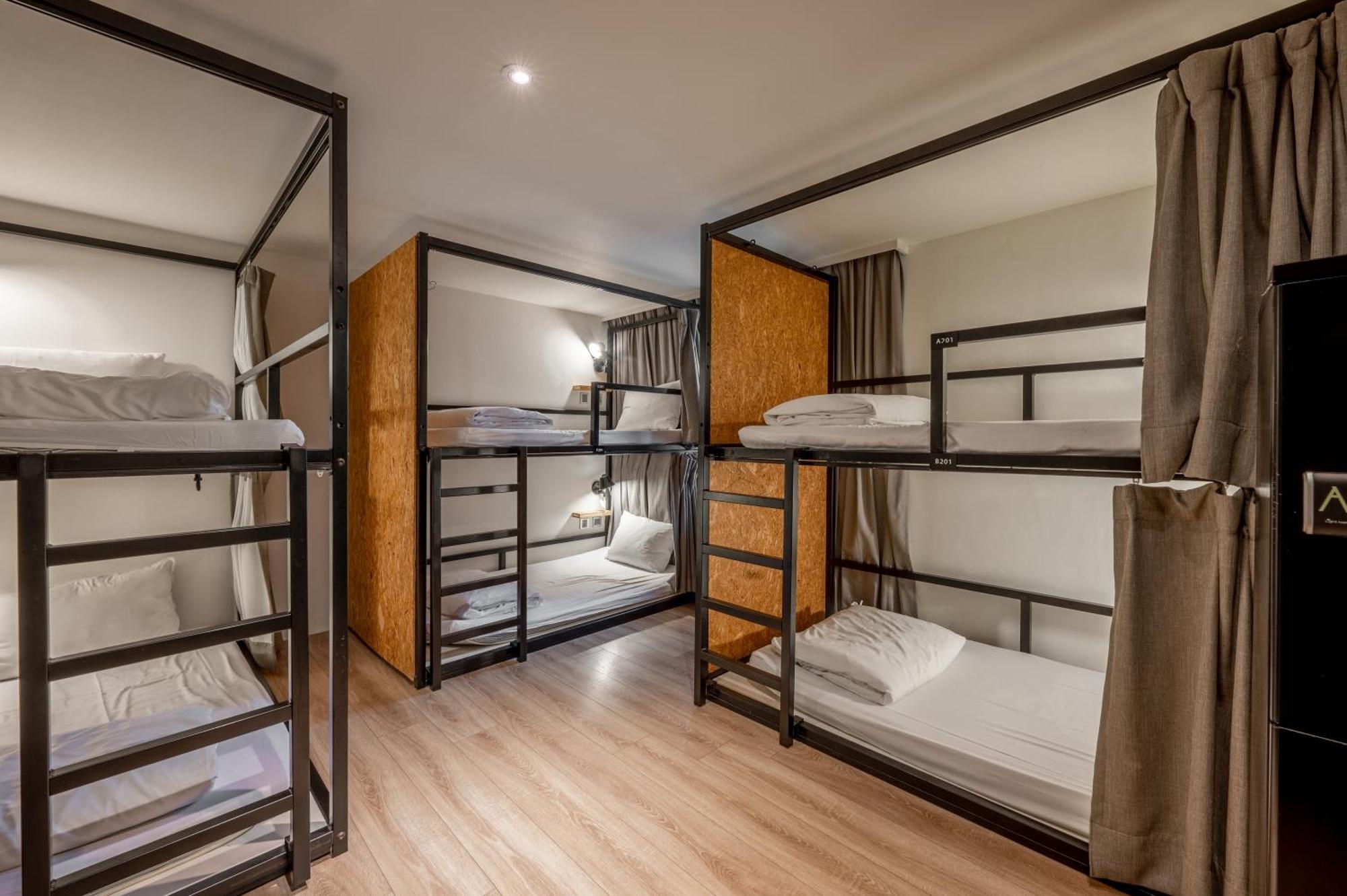 Light Hostel - Тайнань Экстерьер фото